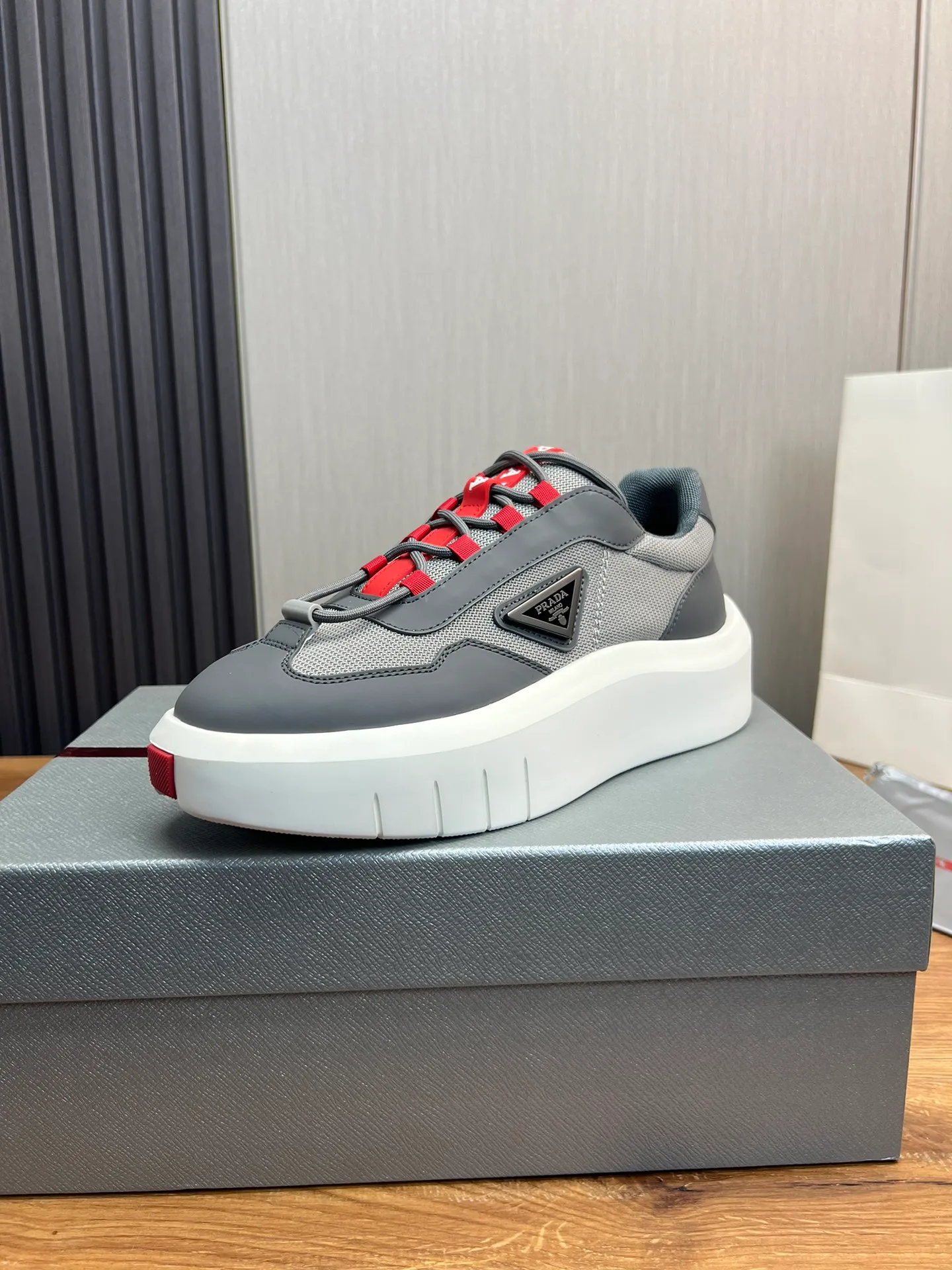 Men's shoes 💰620💰 [PRADA] Men's shoes are popular in the counter, official website is synchronized, high-quality shipments ✔️Original cowhide stitching mesh + cowhide lining, 1🆚1 replica, original original bottom, 38-45 (45 customized, non-refundable)